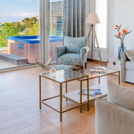 Ferienwohnung Flyviewflatsblue Privatehottub With Seaview Ixia  Exterior foto